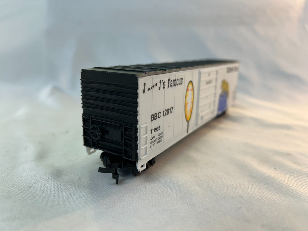 Bevbel Corp. 12017 HO Scale 50' Evans Tigers Boxcar, Baltimore Circus #120174
