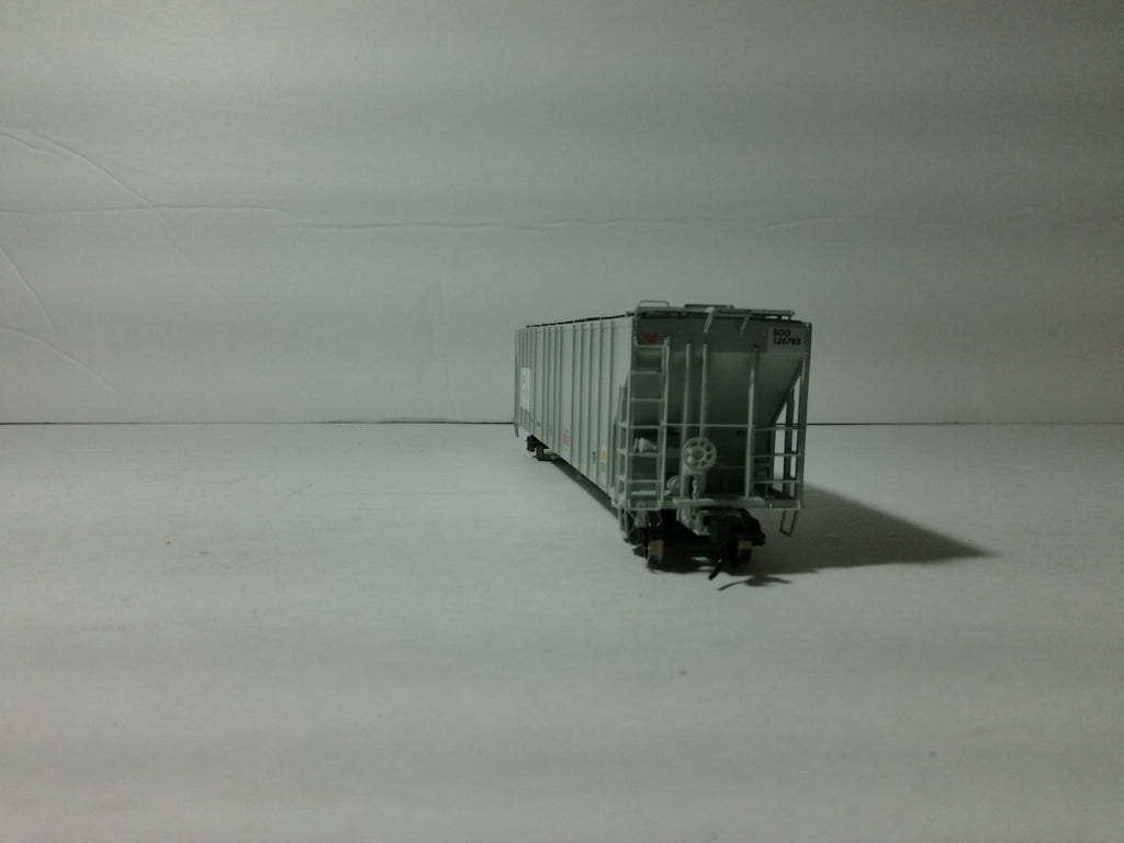 Walthers 932-41206 HO Scale Covered Hopper Soo Line #1257635