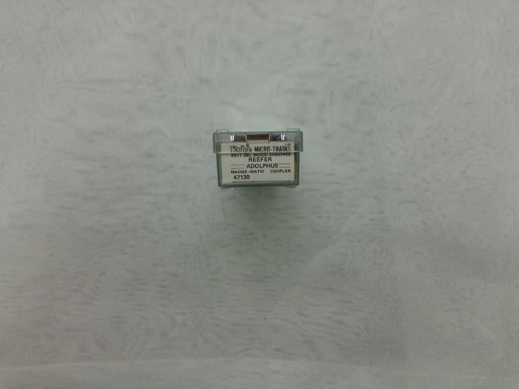 Micro Trains 47130 N Scale Reefer Adolphus2