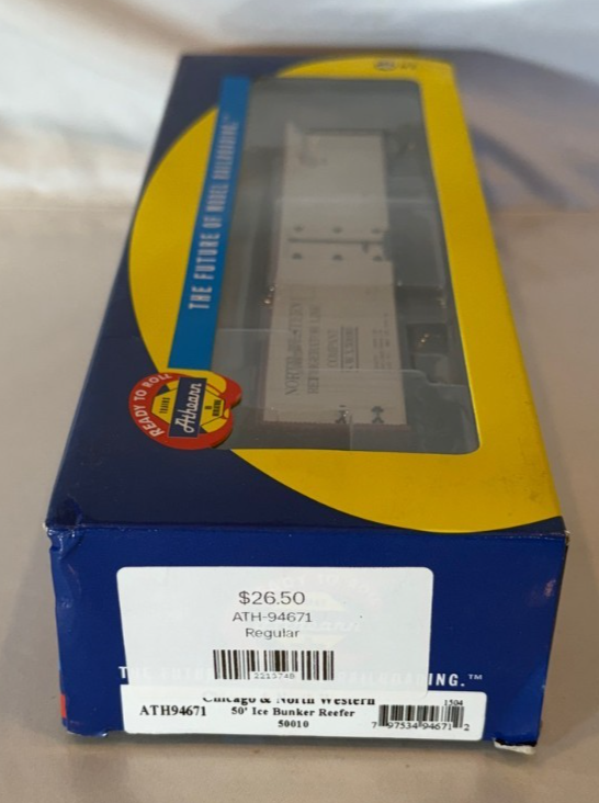 HO Athearn RTR 94671 Chicago North Western  50’ Ice Bunker Reefer 500105