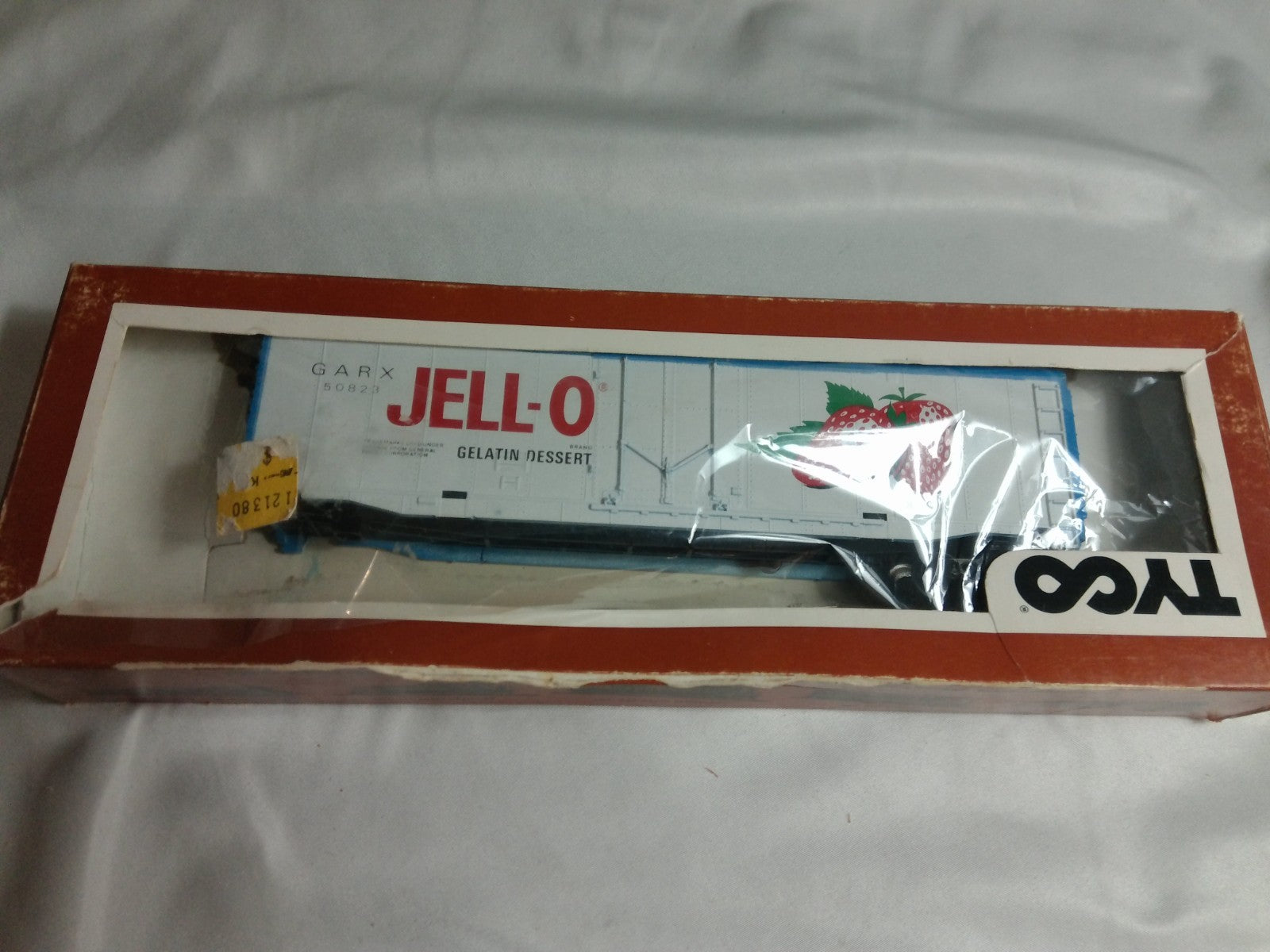 Tyco HO Scale Jell-O Billboard Boxcar GARX Road #50823 Vintage - Loose Truck0