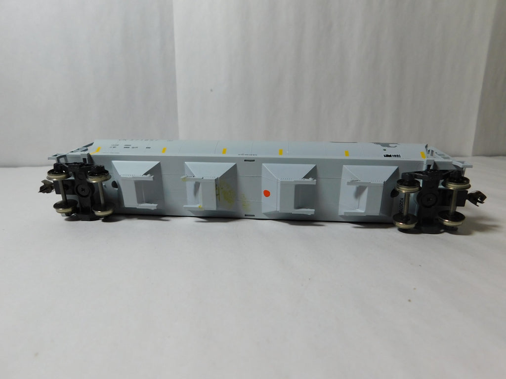 Bachmann 19145 HO Scale Clyindrical Grain Hopper, CN North American Logo #3718975