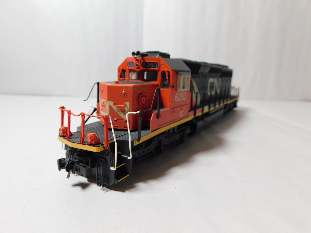 Kato 37-6603 HO Scale EMD SD40-2 Mid Locomotive, DCC+Sound, CN #62535