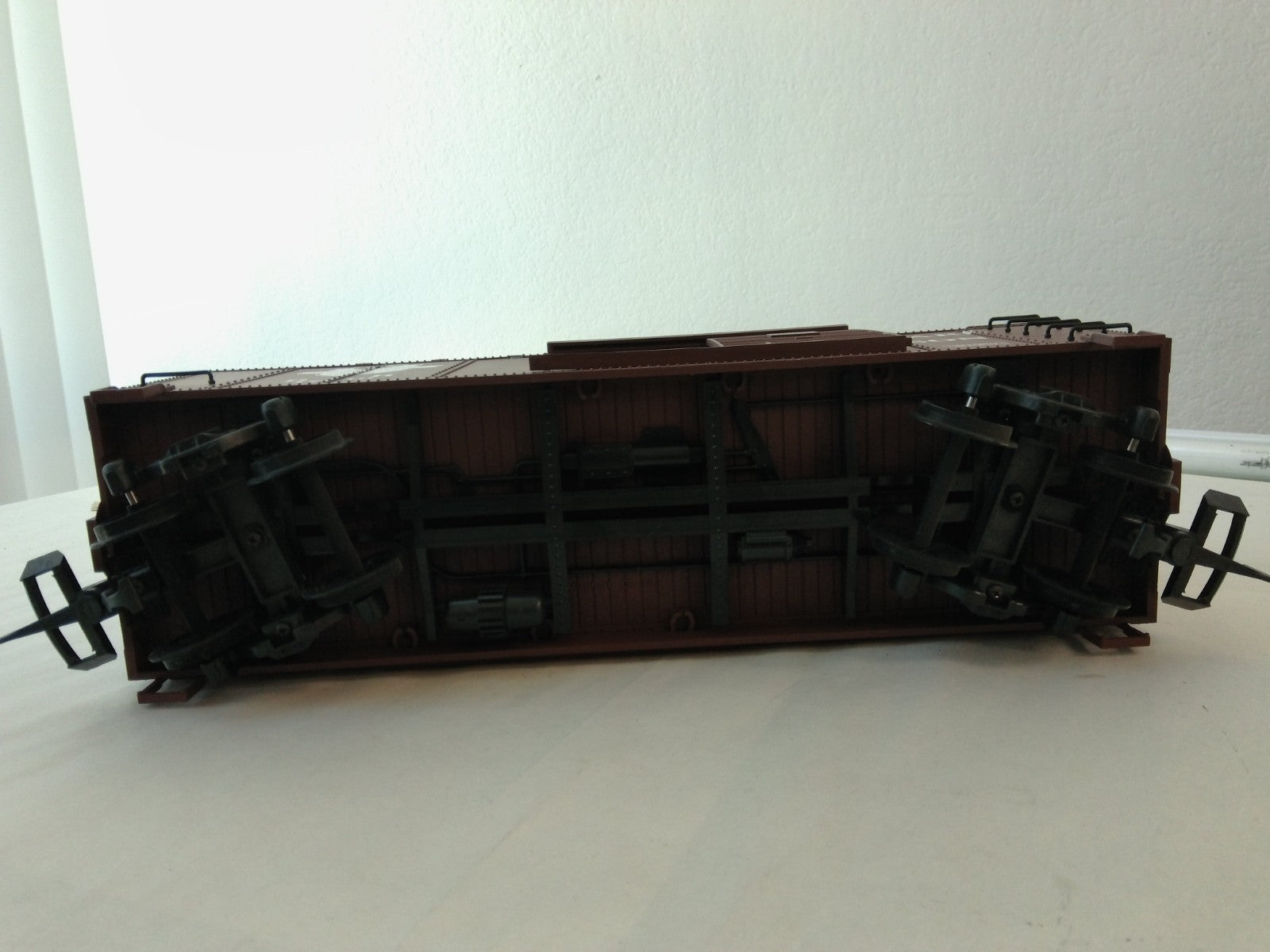 USA Trains R19107B G Scale Steel Box Car Delaware & Hudson #179467