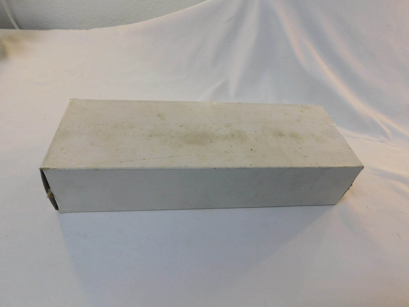 Atlas 6225 O Gauge Undecorated Black Cattle Stock Car Model Kit, Unassembled1