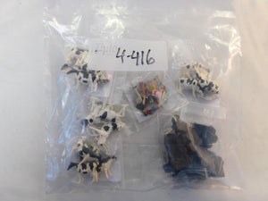 Grab Bag HO Scale Figurines Lot# 4-416, 6 Packages