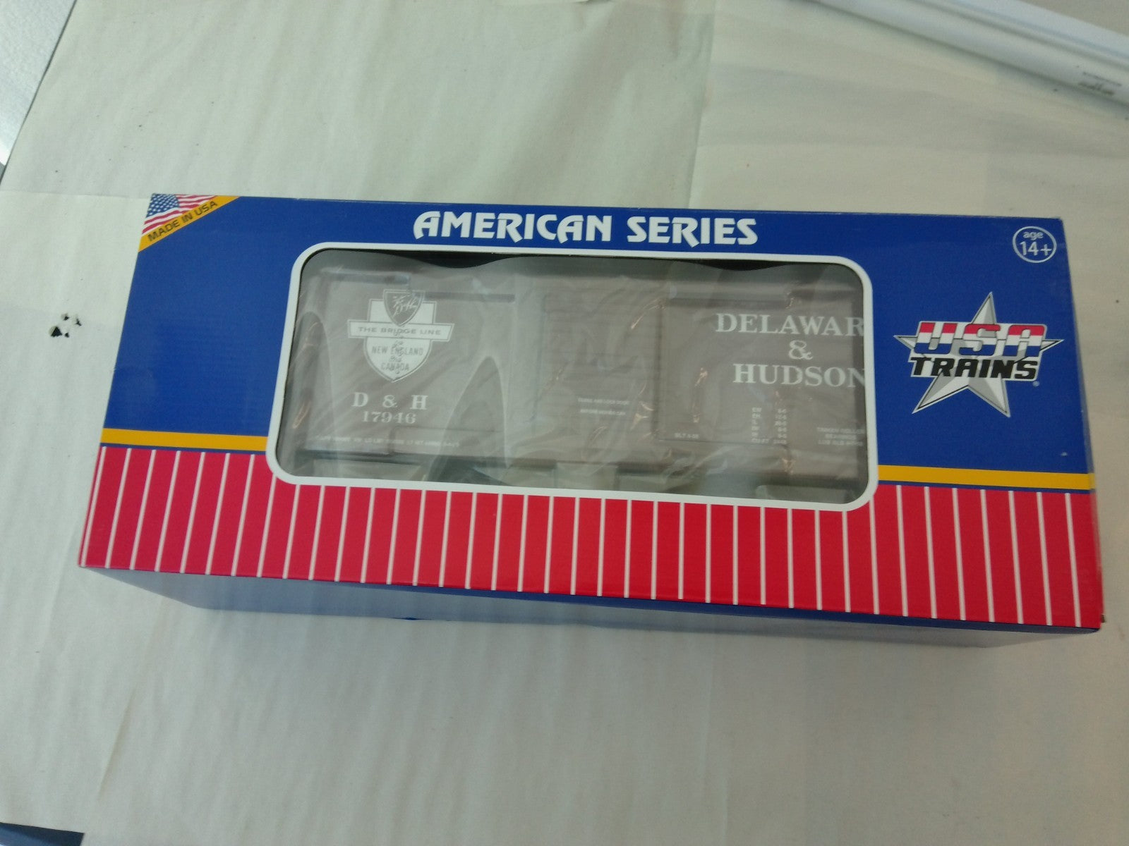 USA Trains R19107B G Scale Steel Box Car Delaware & Hudson #179462