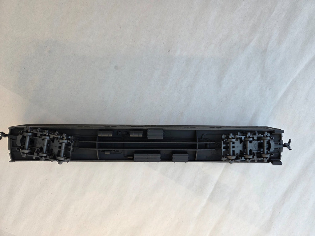 Rivarossi #2841/0 HO Scale Passenger Car "Lackawanna 489"5