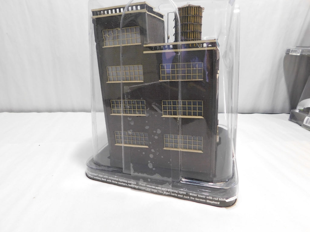 Menards Gold Line Collection 279-5143 HO Scale Sprecher Brewery 4