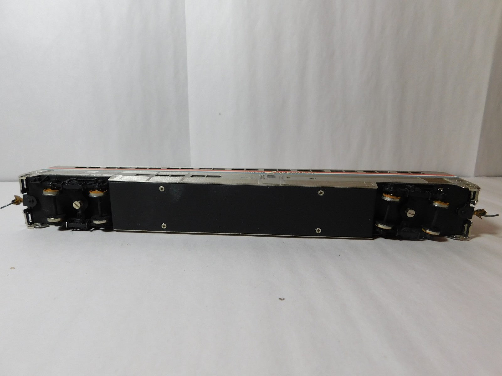 PFM Samhongsa PH III C HO Scale Amtrak Superliner, Coach #34063 BRASS4