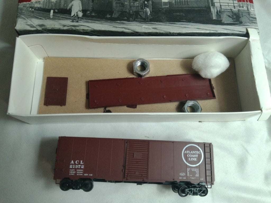 Branchline HO Atlantic Coast Line AAR 40' Boxcar ACL #21372 Partially Built Kit1
