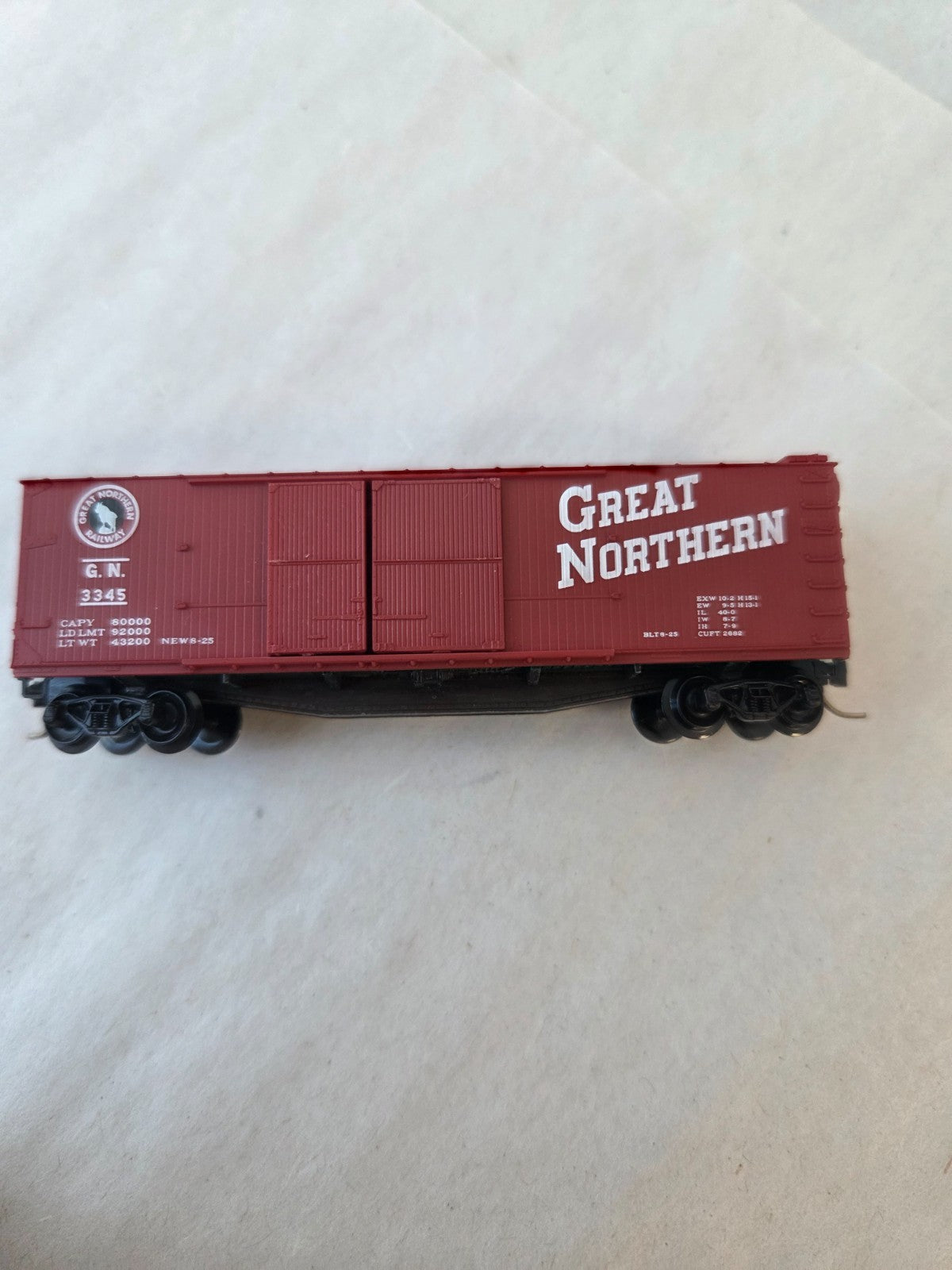 Micro Trains #43040 N Scale 40' Wood Boxcar "Great Northern 3345"0