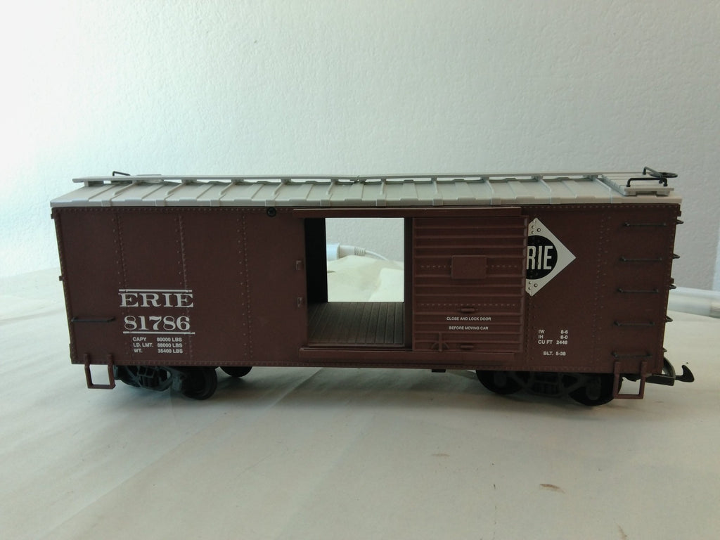 USA Trains R19109A G Scale Steel Box Car erie #817861