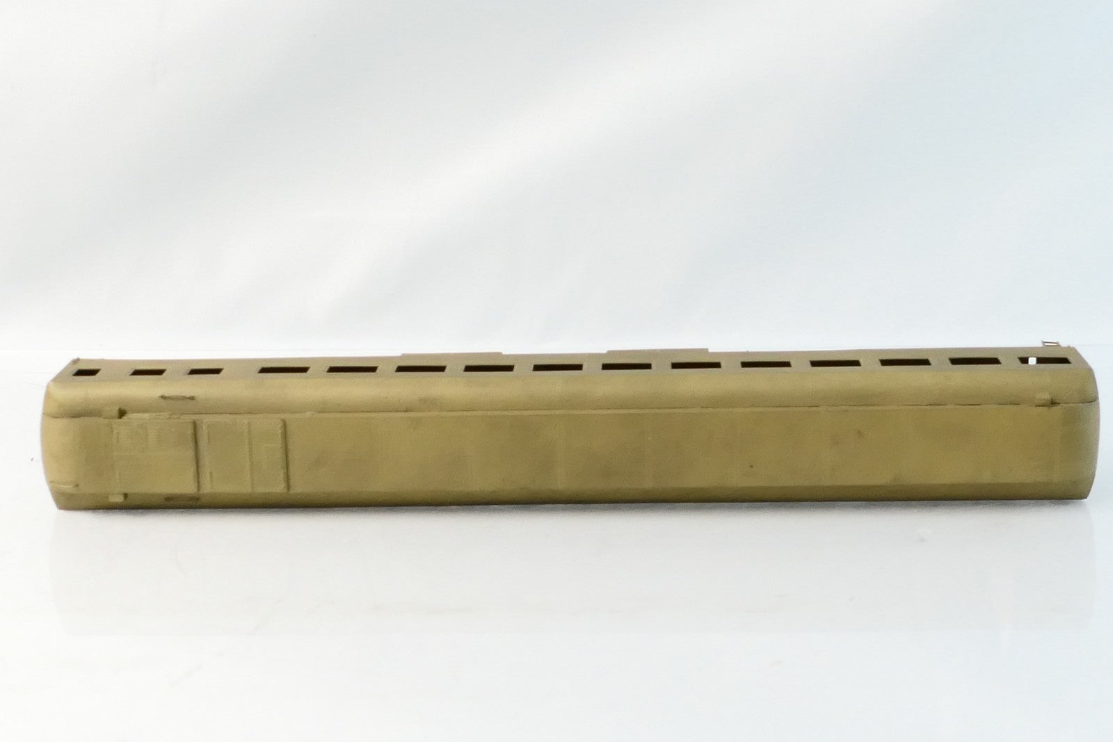 Hallmark Brass - HO Scale Passenger Lounge Car Unpainted (no Trucks)4