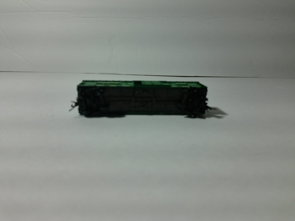 Micro Trains 35074 N Scale 40' Despatch Stockcar A.T.S.F #686426
