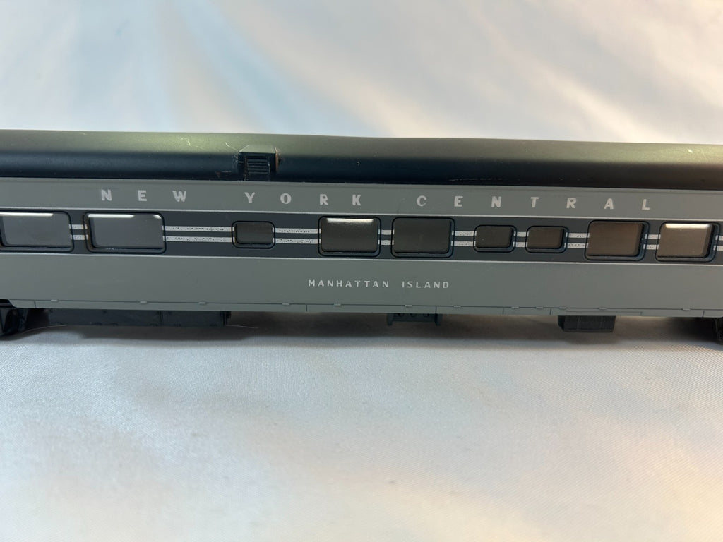 Rivarossi HO Scale New York Central 2 Car Set Duplex Sleeper and Passenger Coach5