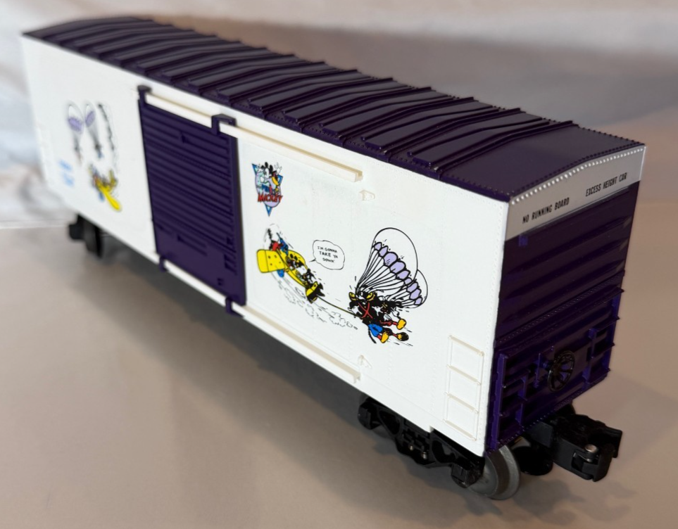 Lionel 19261 - O Scale Perils of Mickey Hi-Cube Boxcar2