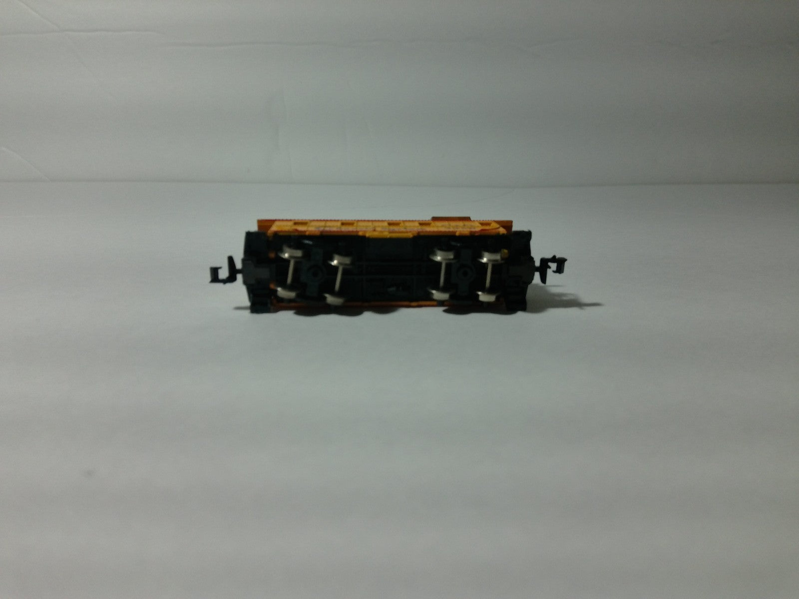 Model Power 3294 N Scale Caboose Chessie System C&O #33585