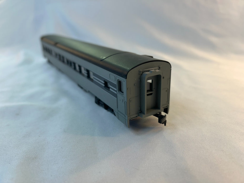 Rivarossi HO Scale New York Central 2 Car Set Duplex Sleeper and Passenger Coach7