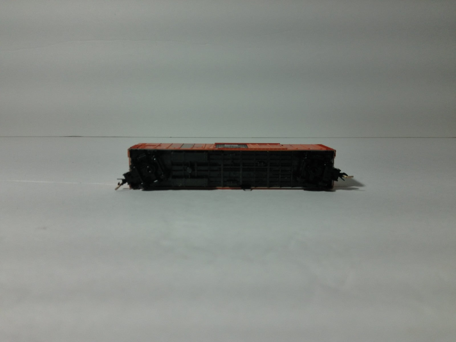 Micro Trains 70070 N Scale Reefer Santa Fe #1707 6