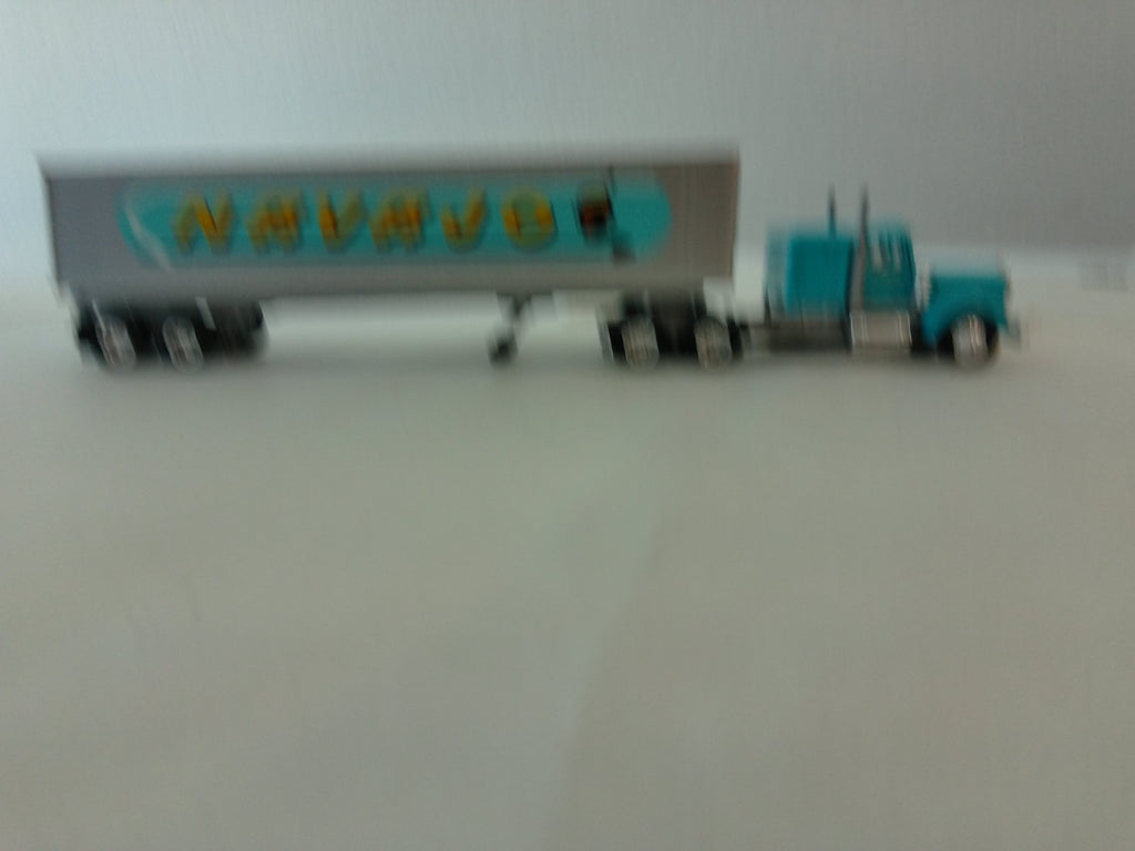 Lionel 513181 O and O27 Gauge Navajo Semi Trailer1