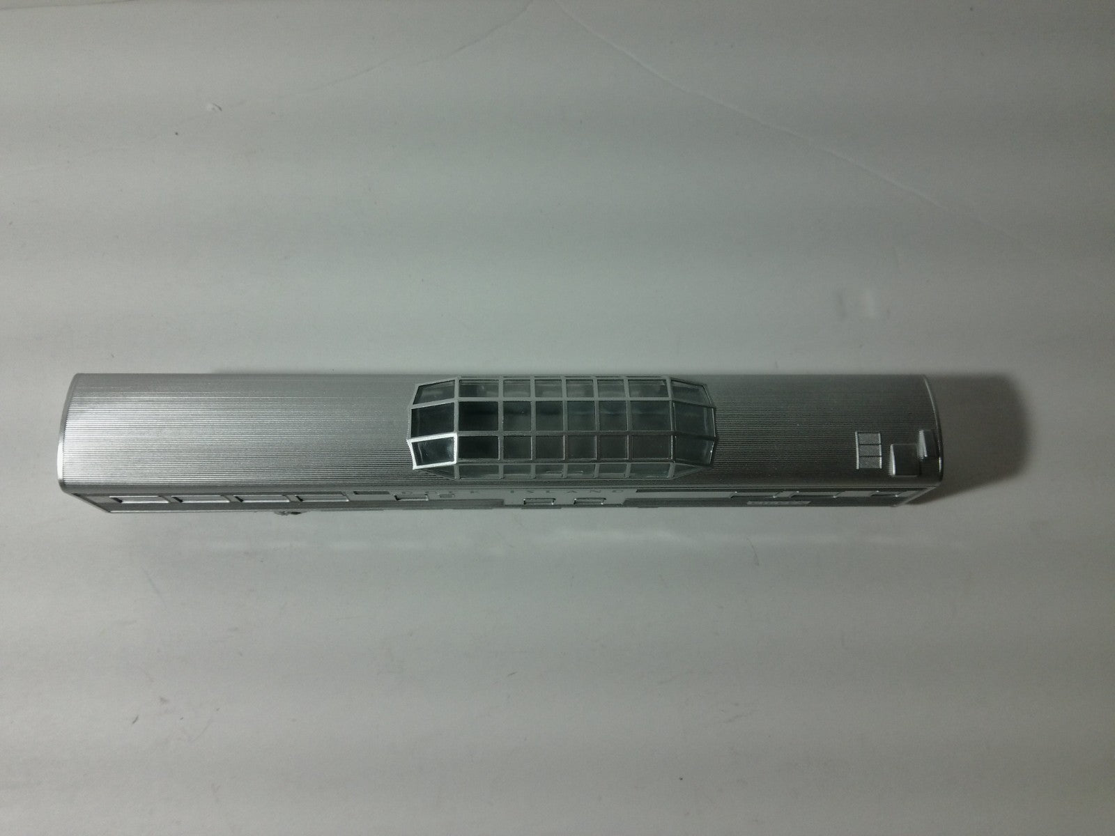Athearn 7923 HO Scale Rock Island Streamline Passenger Vista Dome4