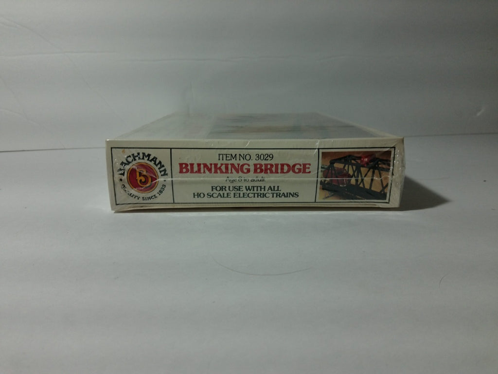 Bachmann 3029 HO Scale Blinking Bridge1