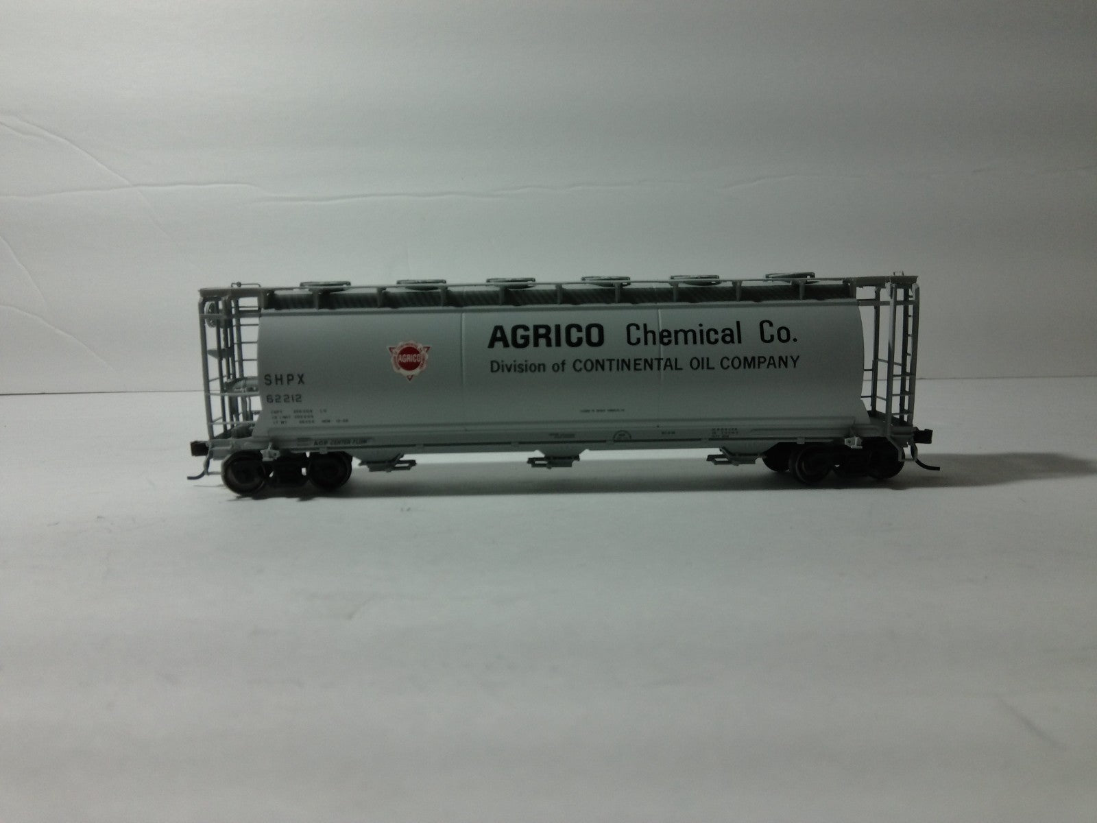 Atlas 20-001-872 3-Bay Cylindrical Hopper Agrico SHPX #622121