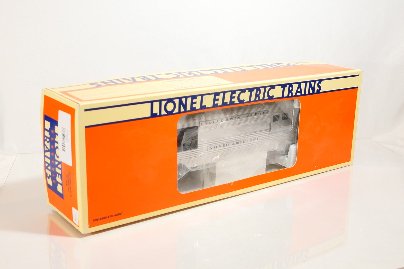 Lionel 19122 - O Scale California Zephyr Baggage Denver & Rio Grande Western6