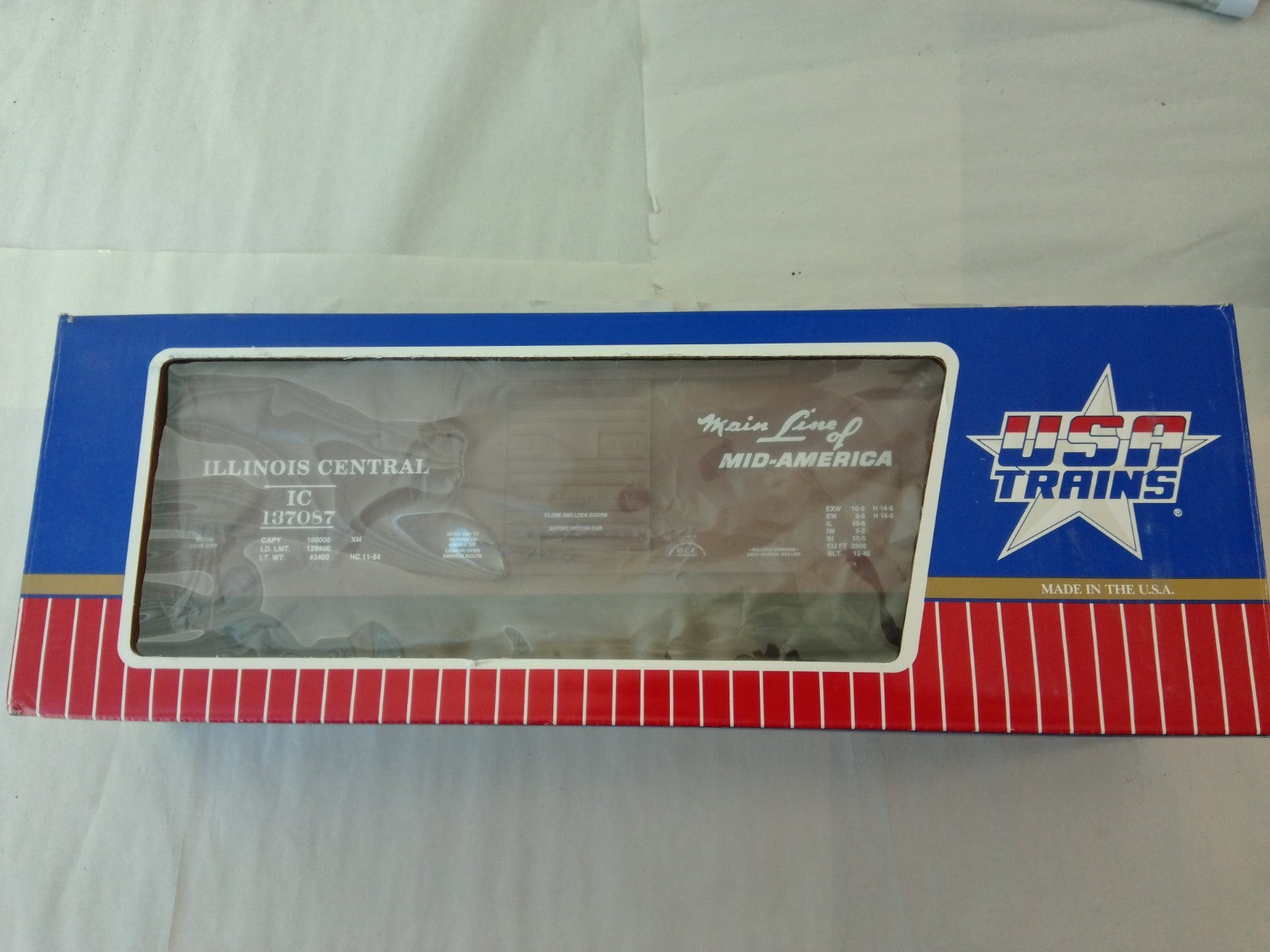USA Trains R19087A G Scale Steel Box Car Illinois Central #1970872