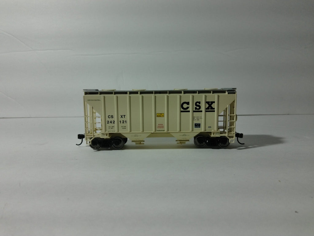 Walthers 910-7981 HO Scale 37' 2980 CU FT 2-Bay Covered Hopper CSX #2421210