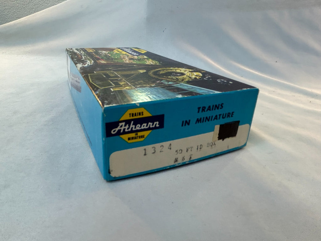 Athearn 1324 HO Scale 50' Boxcar, Freight-Saver MKT #17871