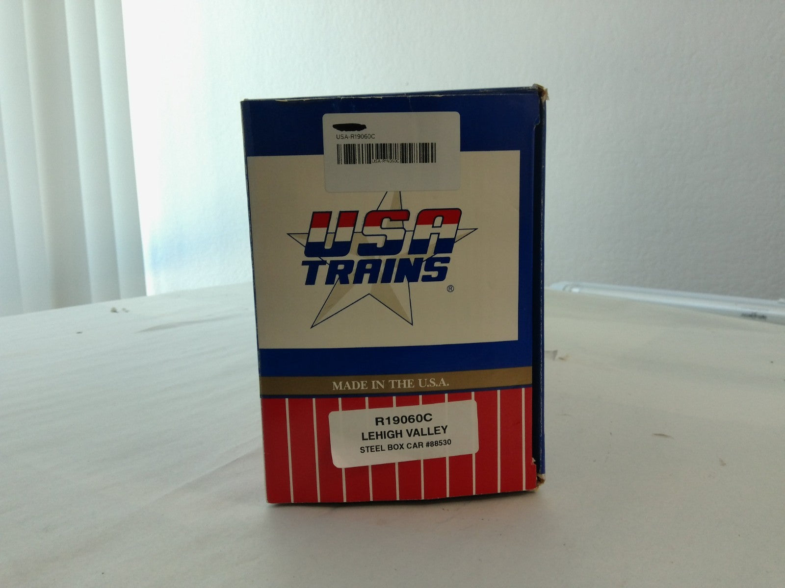 USA Trains R19060C G Scale Steel Box Car Lehigh Valley #885303