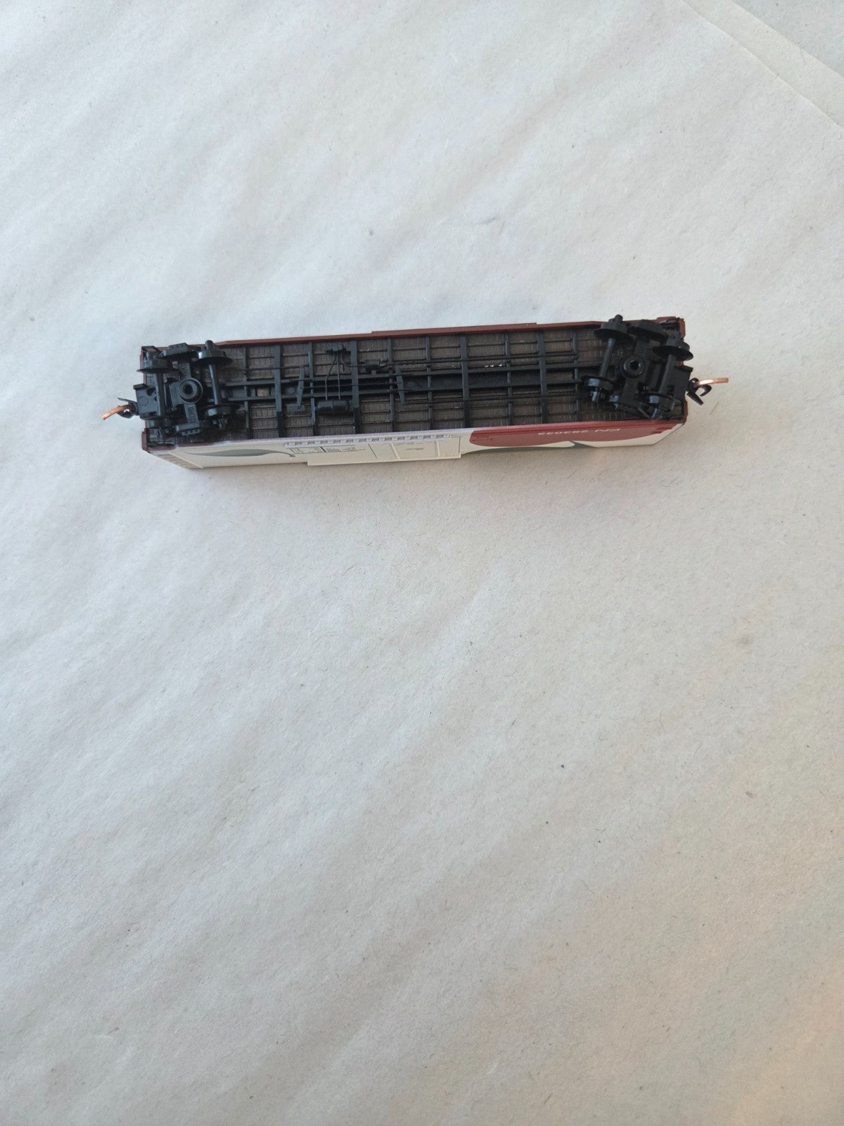 Micro Trains #38340 50' Standard Boxcar Plug Door "Canadian National 283032"4