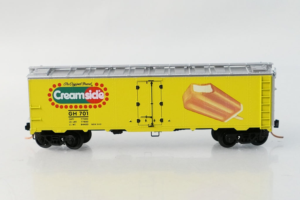 Micro Trains 59070 N Scale Creamsicle 701 40' Steel Ice Reefer Rolling Stock1