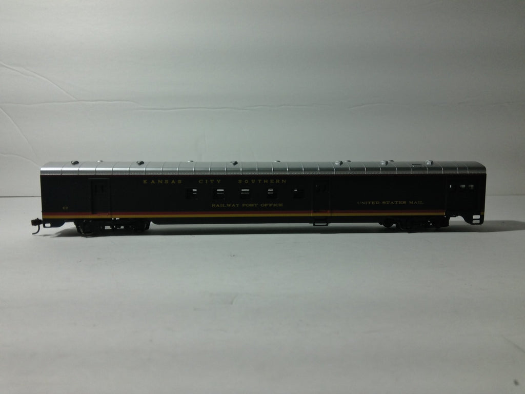 IHC 48125 HO Scale Kansas City Southern RPO #670