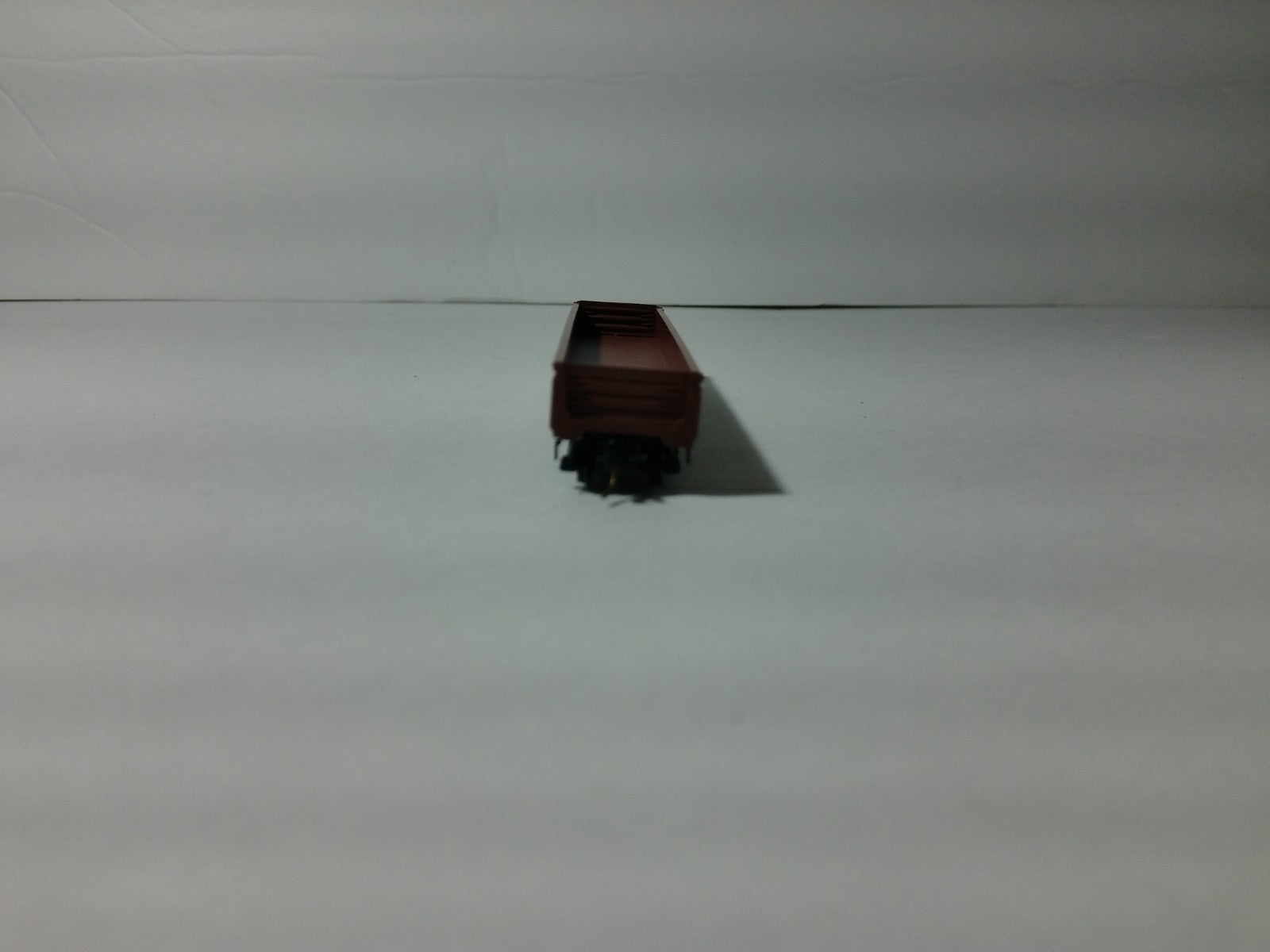 Micro Trains 46099 N Scale 50' Gongola With Drop Ends4