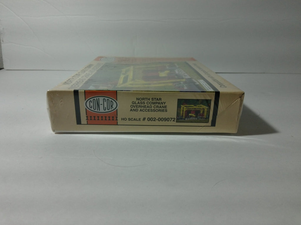 Con Cor 002-009072 HO Scale North Star Glass Company Overhead Crane1
