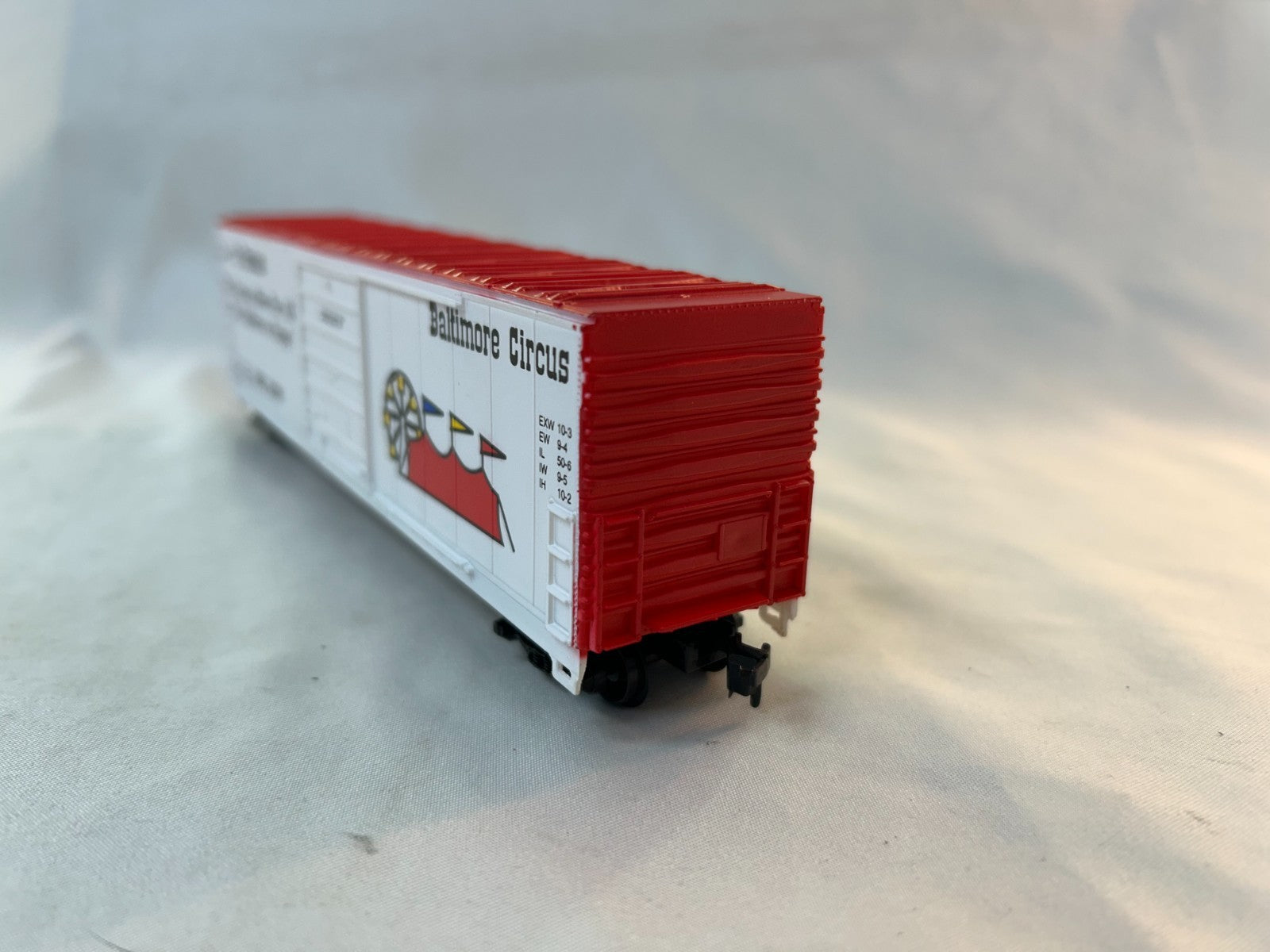 Bevbel Corp. 12019 HO Scale 50' Evans Tent Boxcar, Baltimore Circus #120194