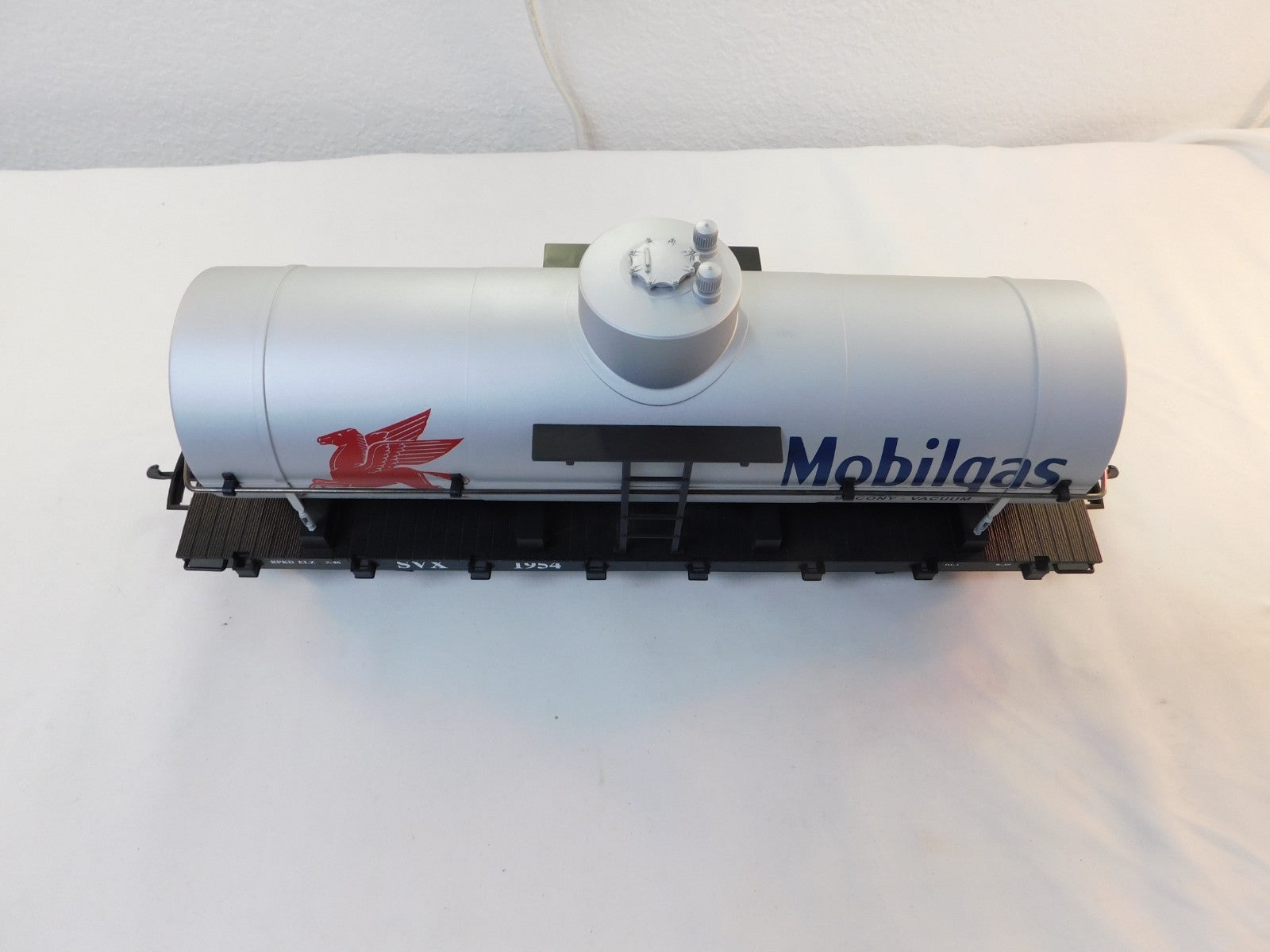 Piko 38727 G Scale Tank Car Mobilgas3