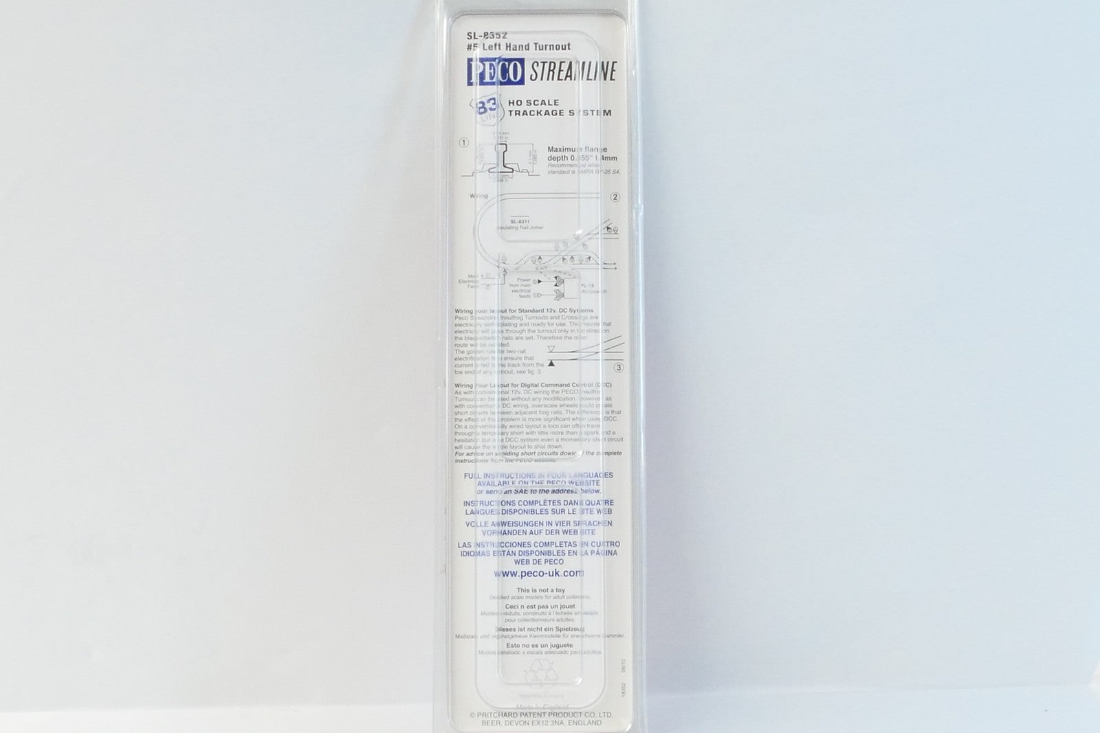 Peco SL-8352 HO Scale Track #5 Left Hand Turnout1