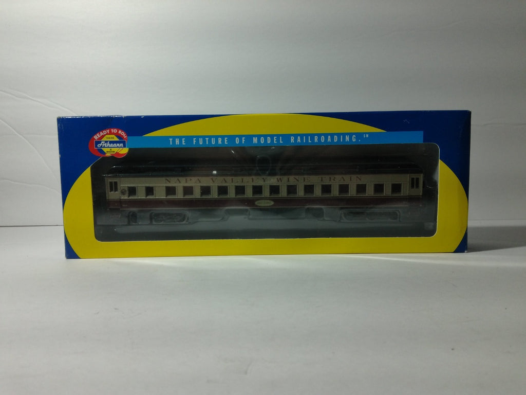 Athearn 8502 HO Scale Napa Valley RR Coach Car Zinfandel #10142
