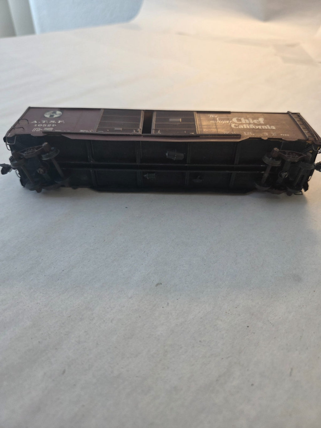 Athearn HO Scale Santa Fe "50' Auto Super Chief" A.T.S.F 105293