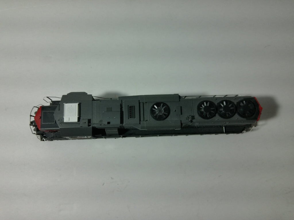 Walthers 920-41815 HO Scale EMD GP60 Locomotive, Sound&DCC UP #19654