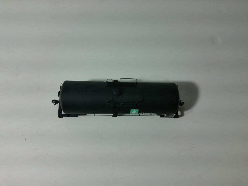 Walthers 932-7222 HO Scale Tank Car Hubinger UTLX #656854