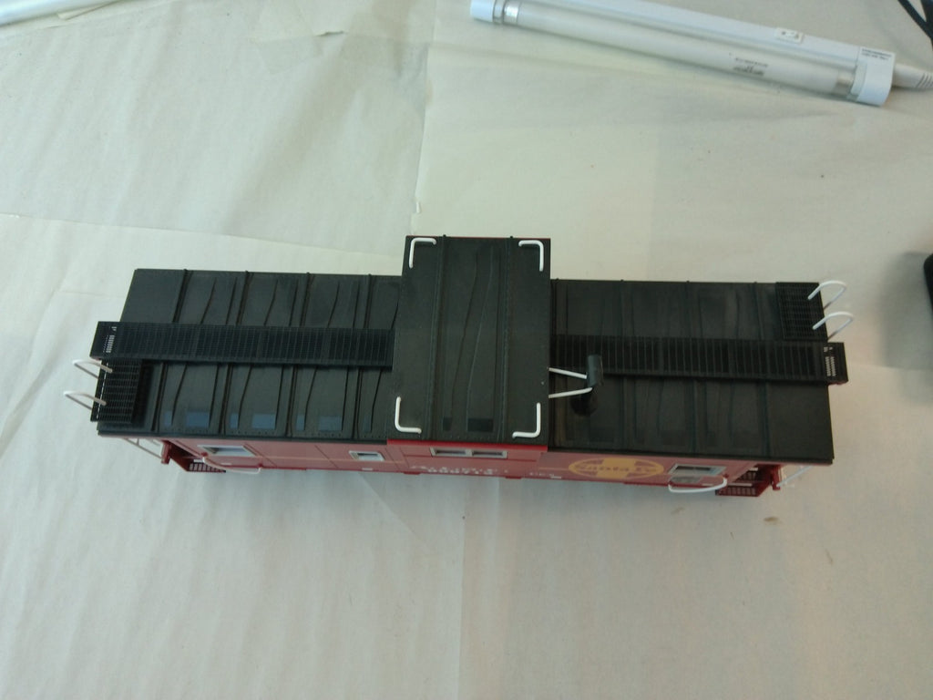 USA Trains R12101A G Scale Extended Vision Caboose Santa Fe #9997114