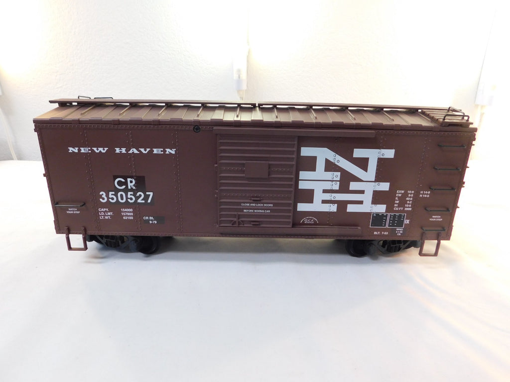 USA Trains R19090A G Scale Steel Box Car CR/NH #3505270