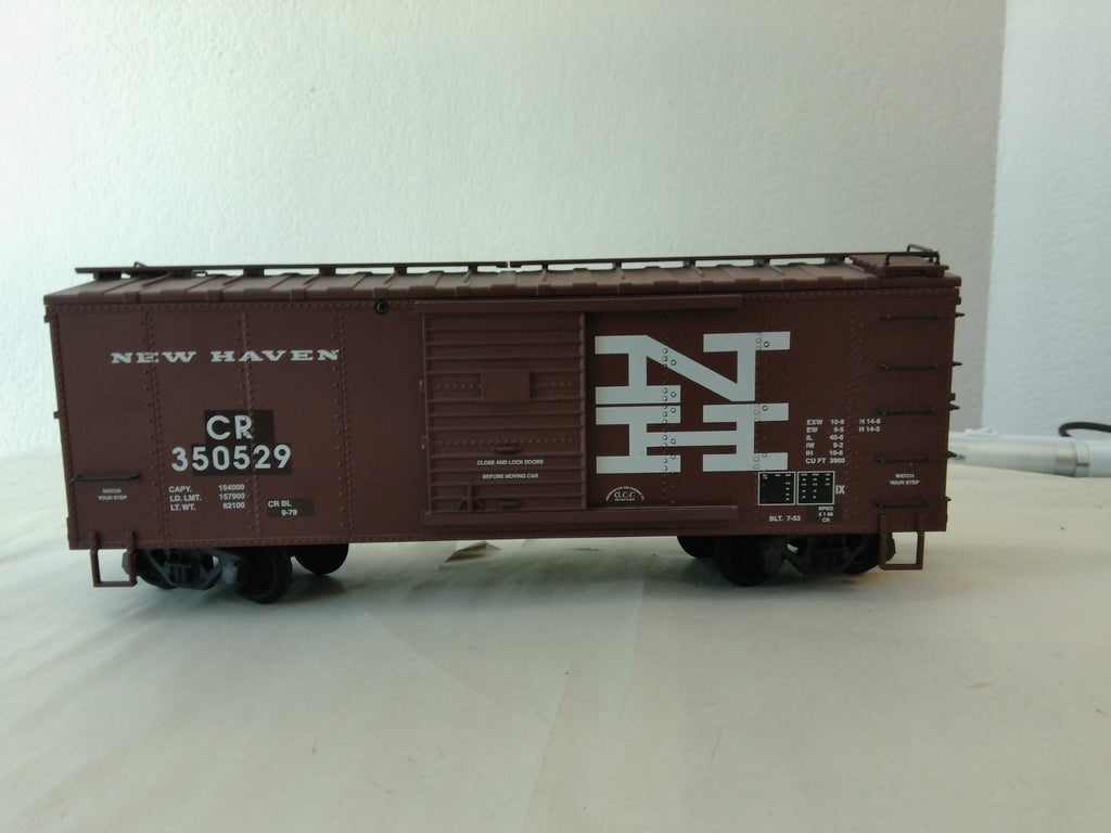 USA Trains R19090C G Scale Street Box Car CR/NH #3505290