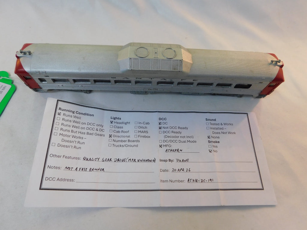 Athearn DC-191 HO Scale Locomotive, Santa Fe Coach5