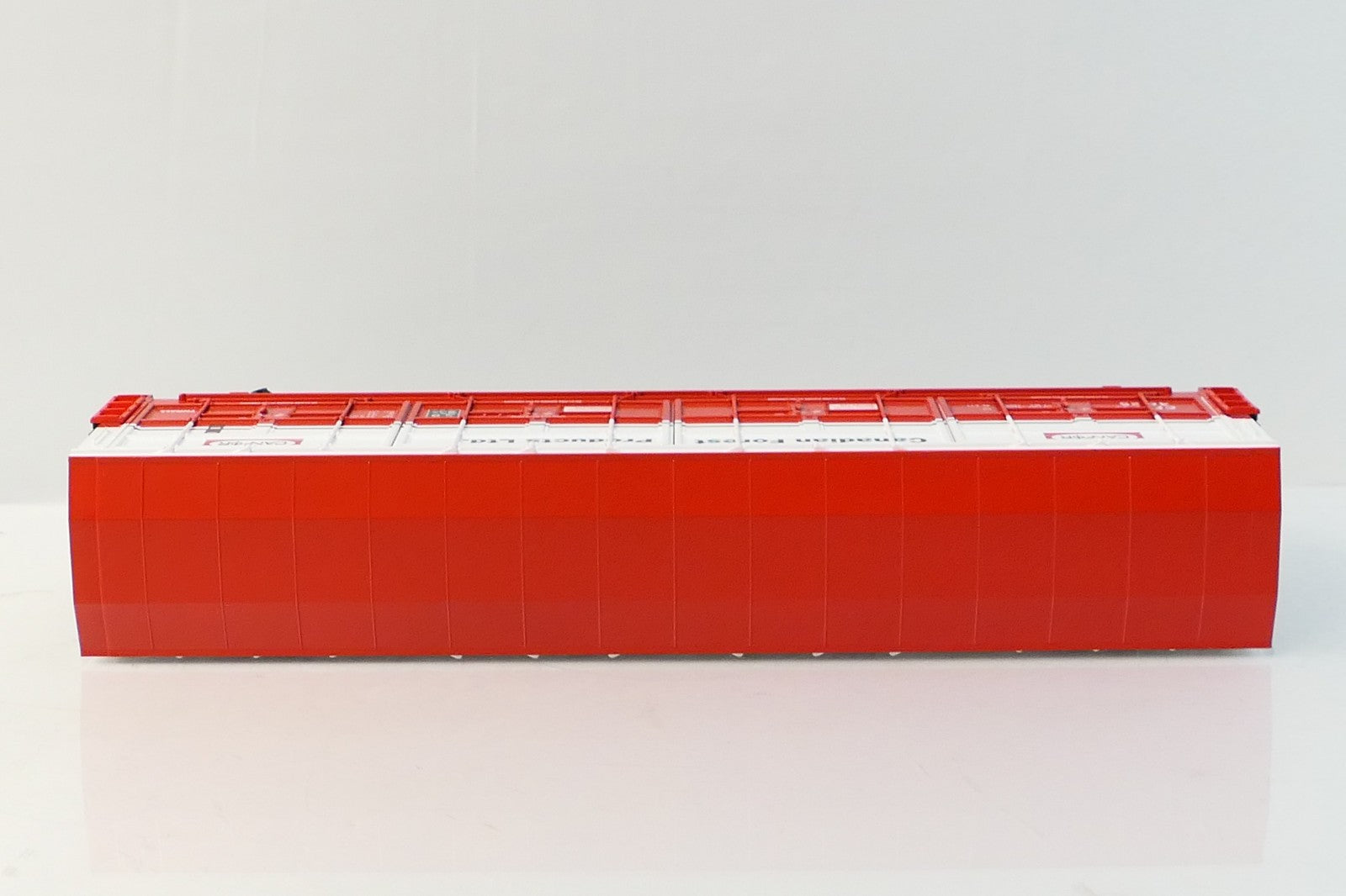 MTH 20-93311 O Scale Canadian Forest Products LTD 4625 55' All Door Boxcar4